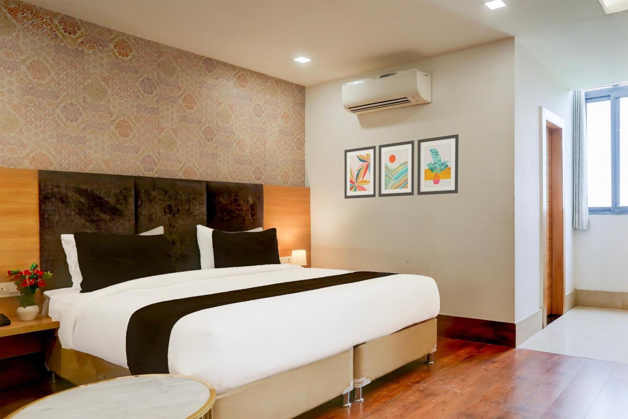 Palette Calista Premium Resort Samalkha Exterior foto