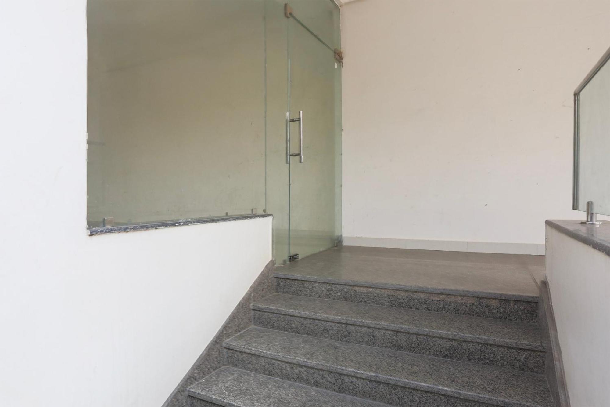 Palette Calista Premium Resort Samalkha Exterior foto